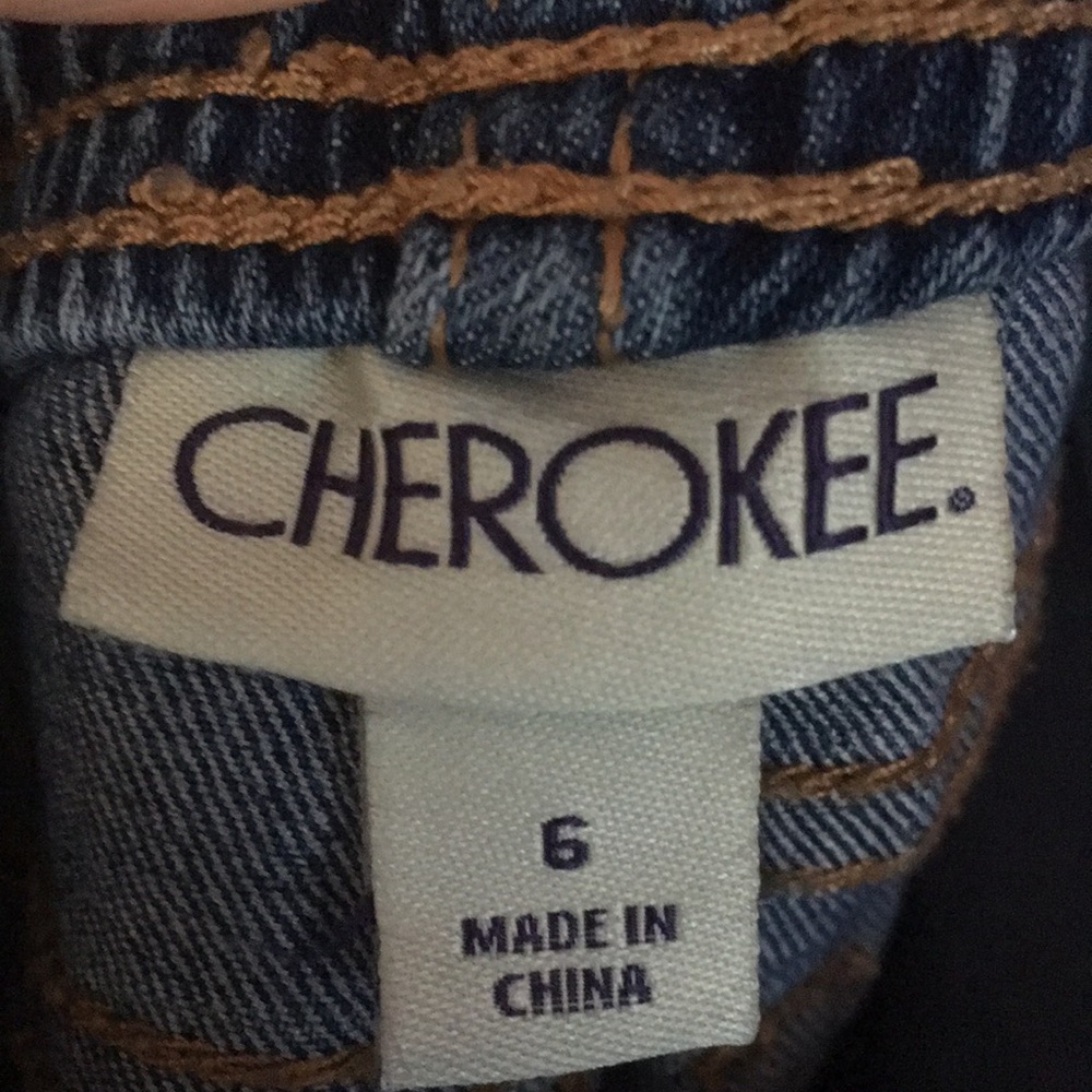 Jeans - Picture 3 of 3